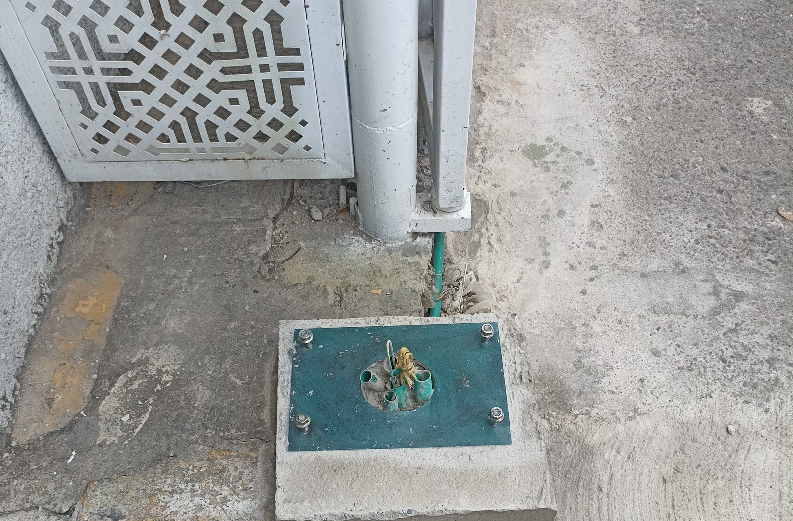 Detalle del sistema de acceso del conjunto Las Margaritas