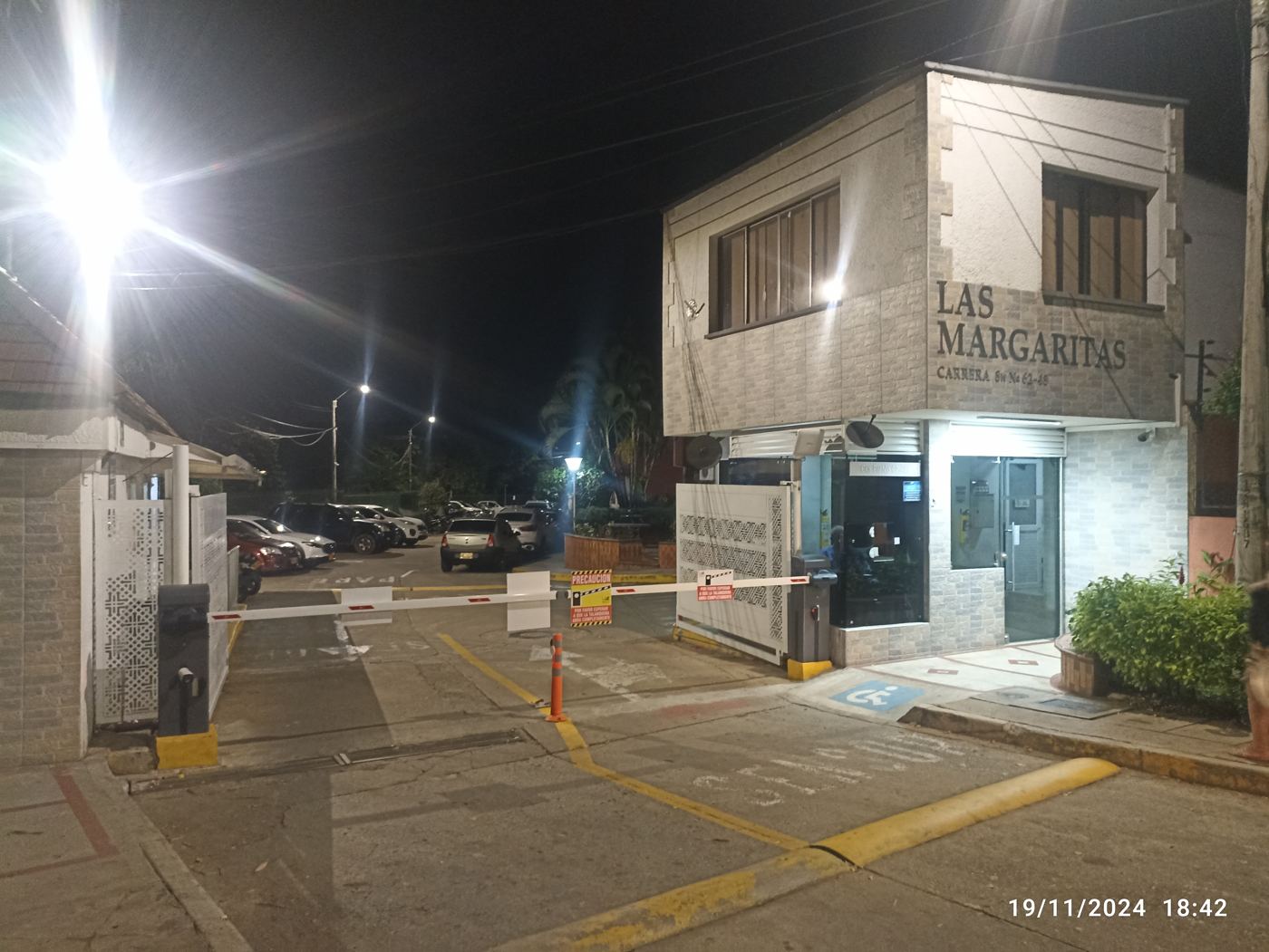 Acceso vehicular de Las Margaritas, vista 5